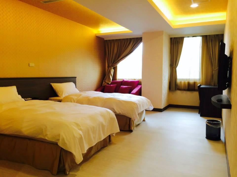 West Hotel Puli Extérieur photo